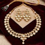 Kundan Jewelry Set