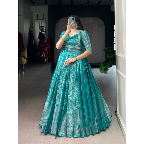 YNF532- SILK Gown Collection