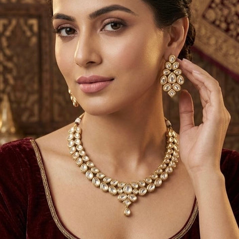Kundan Jewelry Set
