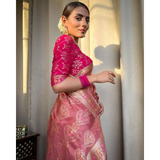 BEAUTIFUL RICH PALLU & JACQUARD WORK ON ALL OVER THE SAREE