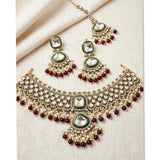 Regal Kundan Bridal Jewellery Set – Choker, Earrings & Maang Tikka