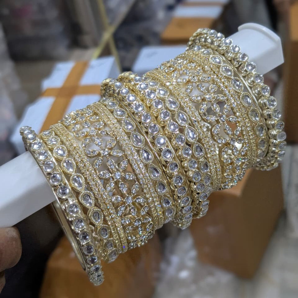 STYLISH KUNDAN STONE STYLE BANGLE SET