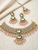Regal Kundan Bridal Jewellery Set – Choker, Earrings & Maang Tikka