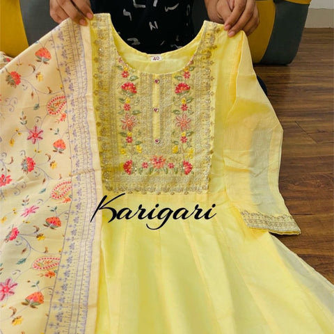 Anarkali kurti set